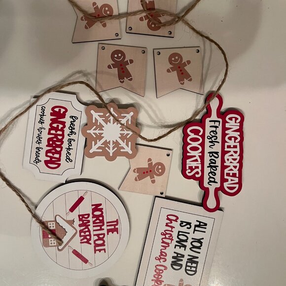 Holiday Cookie Decors and Decor for Christmas (home/x) (new) - Picture 4 of 11